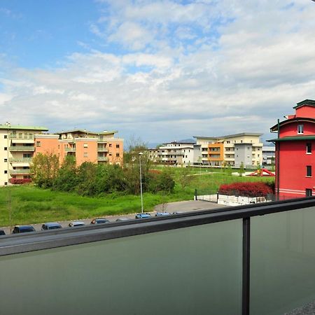 Moderno Trilocale Laura Apartment Dalmine Ngoại thất bức ảnh